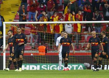 فيديو بمشاركة مصطفى محمد جالطة سراي يسقط بثلاثية أمام قيصري سبور في الدوري التركي