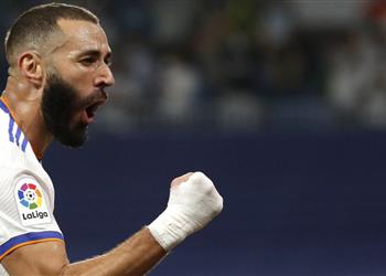 فيديو بنزيما يسجل هدف ريال مدريد الأول أمام ريال مايوركا في الدوري الإسباني