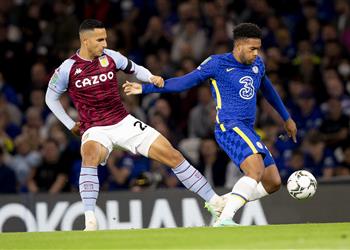 أحمد المحمدي يوجه رسالة إلى أستون فيلا بعد توديع كأس الرابطة أمام تشيلسي