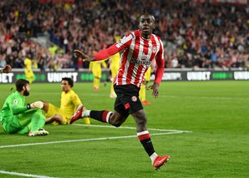 فيديو برينتفورد يسجل هدف التعادل الثالث أمام ليفربول في الدوري الإنجليزي