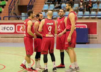 أوجستي ي علن قائمة الأهلي للبطولة العربية لكرة السلة