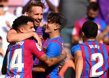 فيديو قص الشريط لوك دي يونج يحرز هدف برشلونة الثاني أمام ليفانتي