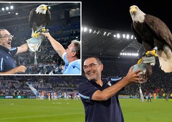 فيديو ساري يحمل النسر أولمبيا احتفال ا بالفوز على مورينيو في ديربي روما