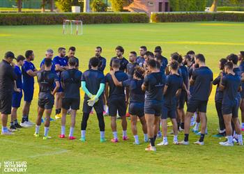 مران الزمالك تدريبات بدنية في ختام معسكر برج العرب وكارتيرون يوجه الشكر للاعبين