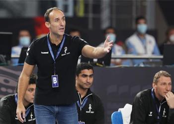 مدرب منتخب مصر لكرة اليد يقدم مقترحا للاستمرار بمنصبه وقيادة ناد ألماني في نفس الوقت
