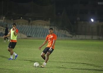 أسامة فيصل يعود لتدريبات البنك الأهلي بعد شفائه من الإصابة