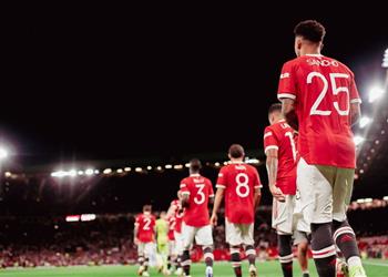 مانشستر يونايتد يعلن جاهزية بيساكا وغياب 3 لاعبين قبل مباراة إيفرتون في الدوري الإنجليزي