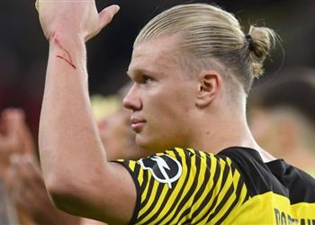 هالاند ي علن غيابه عن بوروسيا دورتموند أمام أجسبورج بسبب الإصابة