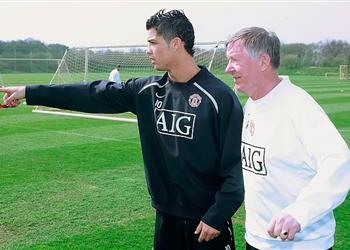 نيكي بات هوس رونالدو أجبر فيرجسون على الصراخ في وجهه وطرده من ملعب التدريب