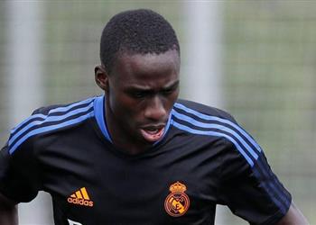 نبأ غير سار لجماهير ريال مدريد ميندي يعود للتدريبات الانفرادية مجدد ا