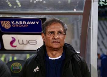 مصطفي يونس لاعب الأهلي عملة نادرة وأفشة أفضل من عبد الله السعيد