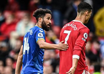 تاونسند يوضح سبب احتفاله على طريقة رونالدو بعد هدفه في مانشستر يونايتد