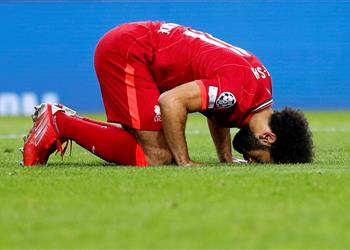 ميرور مفاوضات تجديد عقد محمد صلاح مع ليفربول قد تستمر حتى 2022