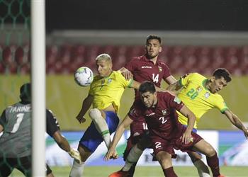 فيديو البرازيل تقلب الطاولة على فنزويلا بثلاثية والأرجنتين تتعثر أمام باراجواي بتصفيات كأس العالم