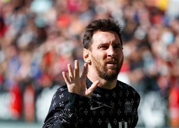 ميسي برشلونة طلب مني العثور على ناد جديد وتلقيت عروض ا عديدة