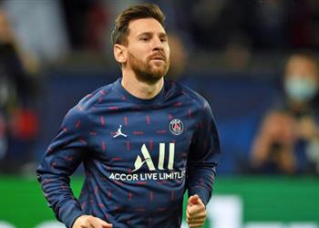ميسي يتجاهل برشلونة ويرشح الأندية المفضلة للتتويج بدوري أبطال أوروبا