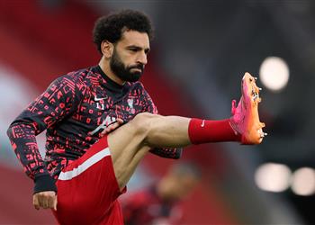 تحسب ا لرحيله ليفربول يكثف مفاوضاته مع بديل محمد صلاح