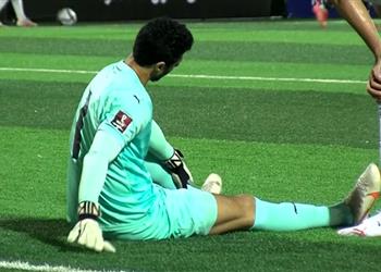 فيديو إصابة محمد الشناوي في مباراة مصر وليبيا ودخول أبو جبل