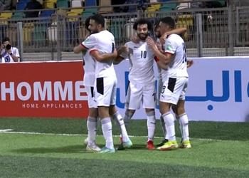 فيديو رأسية رائعة مصطفى محمد يسجل هدف مصر الثاني أمام ليبيا