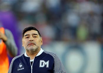 تركي آل الشيخ يعلن إقامة كأس مارادونا بين برشلونة وبوكا جونيورز في الرياض