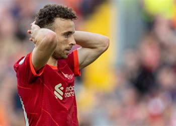 جوتا يعود إلى ليفربول مصاب ا وشكوك بشأن مدة غيابه