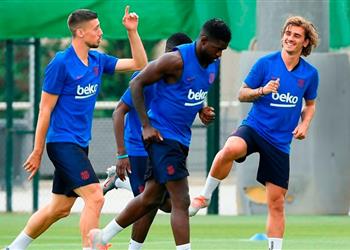 مدافع برشلونة أول أهداف نيوكاسل في ميركاتو الشتاء