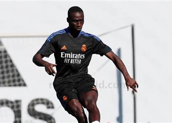 بعد عودة ميندي ريال مدريد يستعيد ثلاثي الجبهة اليسرى