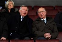 فيرجسون وبوبي تشارلتون ضد تولي مورينيو تدريب مانشستر يونايتد