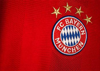 بايرن ميونخ ي غلق الباب أمام يوفنتوس ويعلن تجديد عقد مدافعه