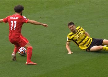 فيديو أعجوبة جديدة محمد صلاح يراوغ مدافعي واتفورد ويسجل هدف رائع لـ ليفربول