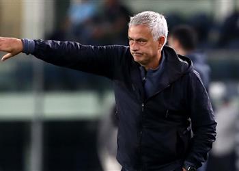 مورينيو يحدد الفوارق بين يوفنتوس وروما ويوجه رسالة لحكم المباراة