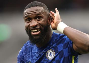 أمام أنظار ريال مدريد وبرشلونة روديجر يرد على تشيلسي بشأن تجديد عقده