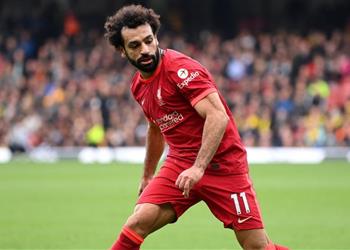 يستطيع هزيمة الفضائيين مهاجم ليفربول السابق محمد صلاح أفضل من ميسي ورونالدو