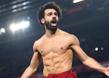 تقارير باريس سان جيرمان يستهدف التعاقد مع محمد صلاح في حالة واحدة