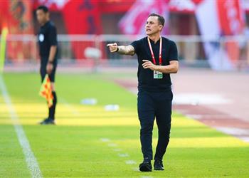 كانافارو يستبعد محمد صلاح من المرشحين للفوز بـ الكرة الذهبية لا ينظر الناس إلى الأرقام