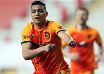 صحيفة تركية قرار جديد من جالطة سراي بشأن مستقبل مصطفى محمد