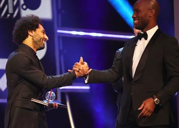 دروجبا بعثت رسالة لـ محمد صلاح بعد معادلته رقمي القياسي في الدوري الإنجليزي