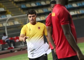 مدرب أنجولا لاعب منتخب مصر أظهر قدراته وصلاح والنني إضافة كبيرة مع كيروش