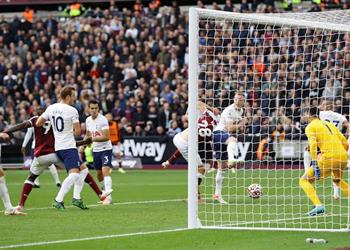 فيديو توتنهام يواصل السقوط بخسارة مفاجأة في ديربي لندن من وست هام