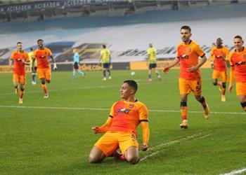 مواعيد مباريات اليوم الإثنين 25 10 2021 والقنوات الناقلة جالطة سراي ضد بشكتاش وانطلاق الدوري المصري