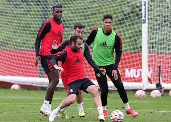 نبأ سار في تدريبات مانشستر يونايتد قبل مباراة توتنهام في الدوري الإنجليزي
