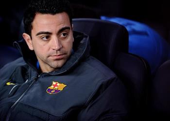 أحدهما جناح مانشستر سيتي تشافي يطلب صفقتين من برشلونة قبل توليه المهمة رسمي ا