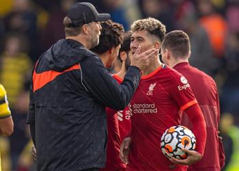 فيرمينو نلعب من أجل بعض في ليفربول وكلوب سر ما حققته