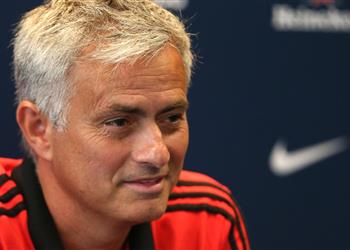 أخبار صورة تويتر يكشف عن صفقة مانشستر يونايتد الثالثة