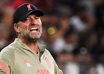 كلوب أريد غضب لاعبي ليفربول وليس سعادتهم ولدي معضلة في الهجوم أسعى لحلها