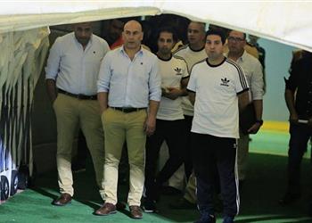 جهاز المصري يرفض النزول لأرض الملعب قبل بدء مباراة الزمالك