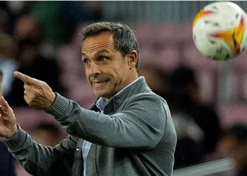 بارجوان يوضح حديثه مع أجويرو بشأن إصابته ويؤكد أسعى لإحياء لاعبي برشلونة