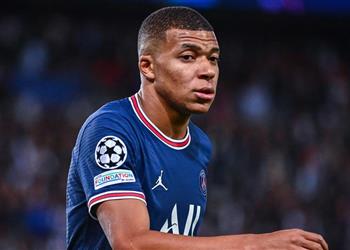 فينيسيوس يوضح رأيه في انضمام مبابي إلى ريال مدريد