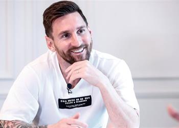 ميسي يكشف سبب انتقاله إلى باريس سان جيرمان والفارق مع برشلونة