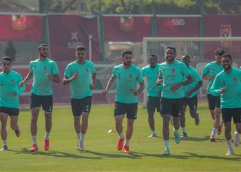 مران الأهلي تدريبات بدنية متنوعة للاعبين استعدادا لـ القمة أمام الزمالك